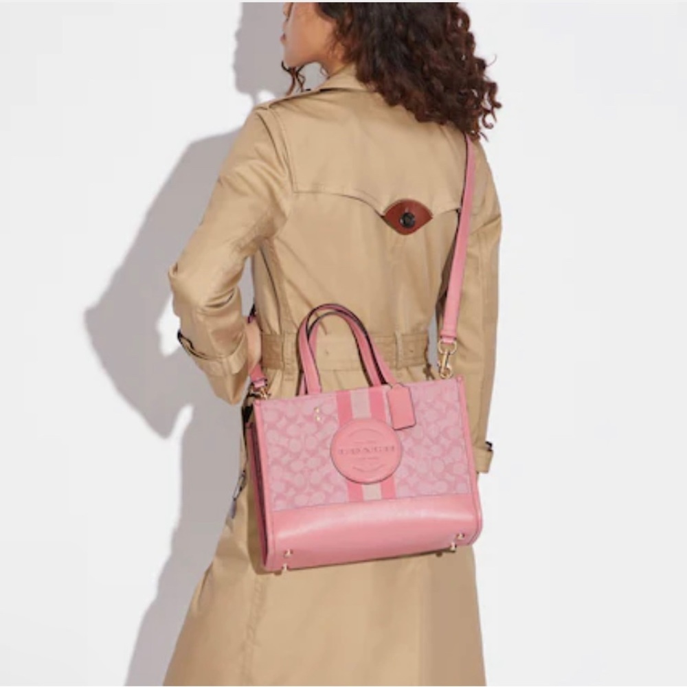 NWT Coach Dempsey Carryall In Signature Jacquard With Stripe And Coach Patch - Picture 11 of 11